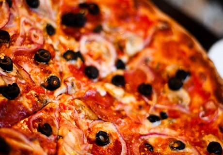 Сайт Пицца Фабрика - многообразие видов пиццы в Москве