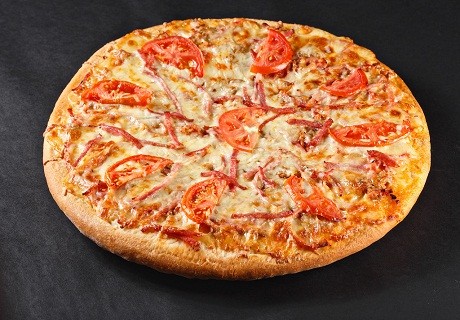 Вкусная сборная пицца от pizzafab.ru