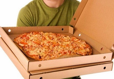 Преимущества доставки пиццы на дом