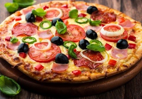 Самые вкусные виды пиццы в «Пицца Фабрика». Вы должны их попробовать!
